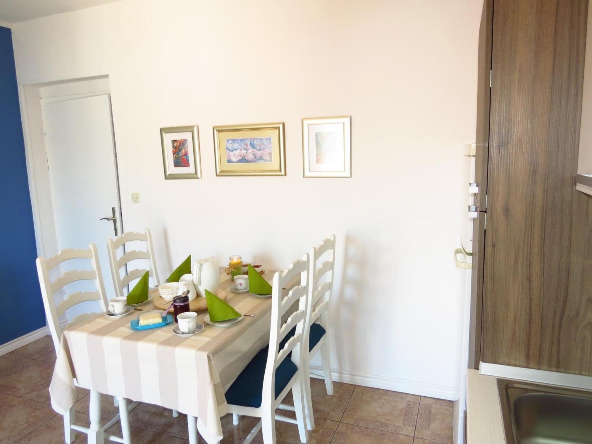 Apartments Barba Trogir Oda fotoğraf